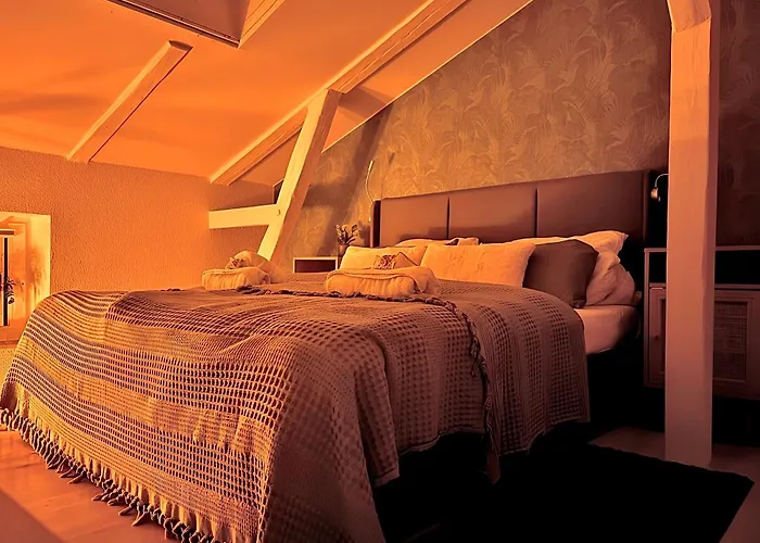 アパート Gemuetliche Fachwerkwohnung Mit Haengematte, Elbnah 300m マクデブルク